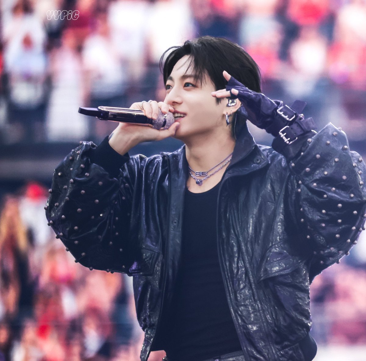 YYPIG97's tweet photo. 정말 너무 귀여워요🫳
 #정국 #JUNGKOOK 
#BTS https://t.co/8kwBmOBHIq