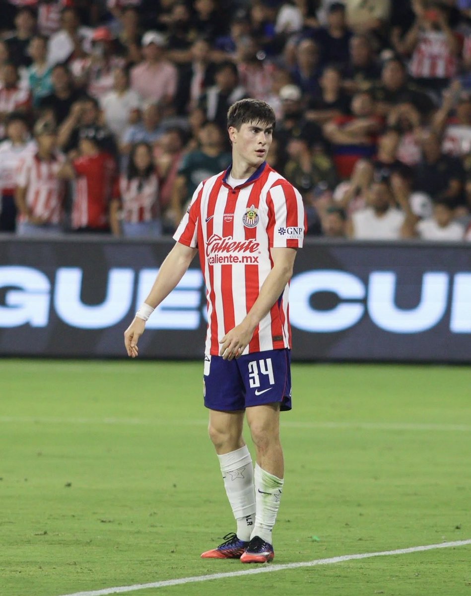 chivahormiga's tweet photo. siempre te defenderé hormiga, solo es una mala racha te quiero mucho https://t.co/bBGMSis7Jq