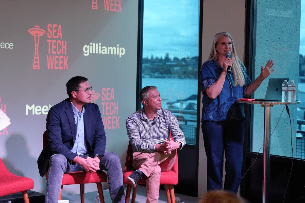 CorinneCavanaug's tweet photo. Sat in on a sharp #AI #GTM panel moderated by @ShaunaCausey and @PChee, with Subhadeep Chatterjee and @AGraylin. Grateful Alvin is out there advising governments on AI guardrails and infrastructure. #SeattleTechWeek https://t.co/cJFBg9HtjI