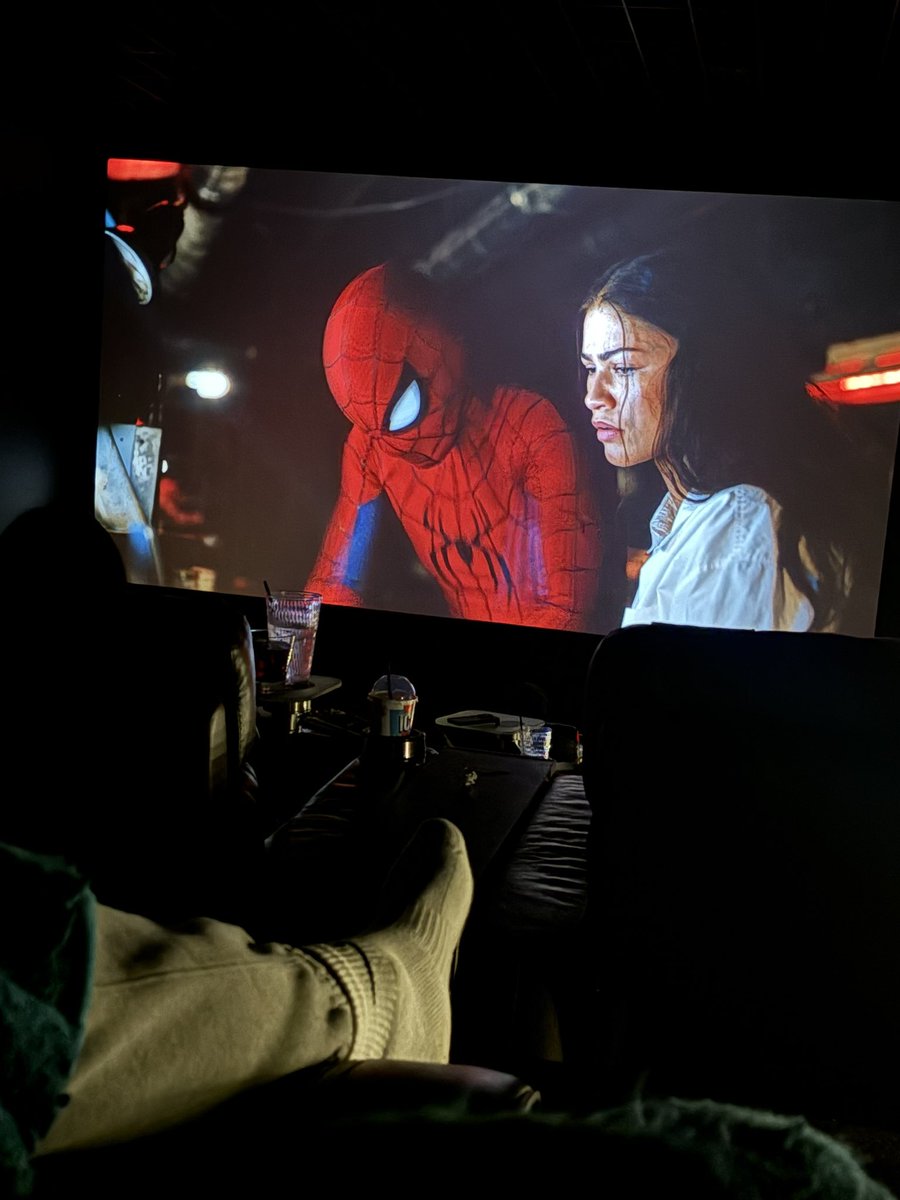 zaraskiiii's tweet photo. 🕸️ https://t.co/Fn9GCL3ysc