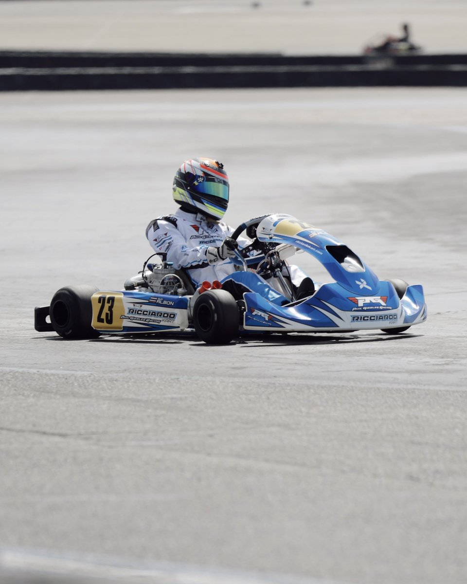 LindsayMBrewer6's tweet photo. Great training driving the rok shifter kart over the weekend with PGRacing🏁 https://t.co/ss2jaTXijQ