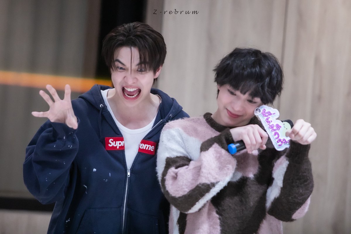 _zrebrum_'s tweet photo. คิดถึงสุดดดดดดด น่ารักสุดดดดดดด 

#MaxkyBasxFANDOMFANFIC 
#แม็กกี้บาส #MaxkyBas https://t.co/aosCt8HVbL