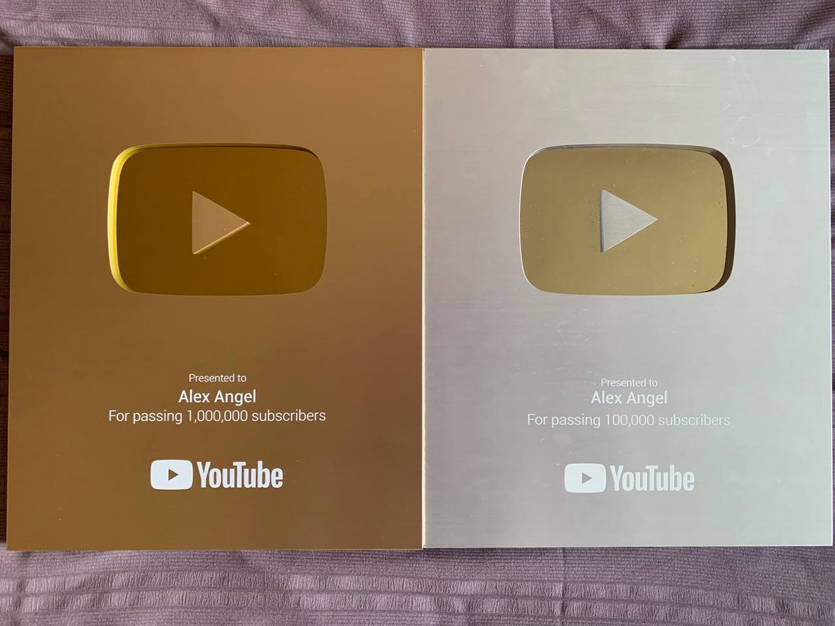 BLACKAN04898922's tweet photo. 2 "sisters": YouTube's Gold and Silver Creator Awards (YouTube's Gold and Silver Play Buttons) for the Official Artist Channel of the Ukrainian rock band "Alex Angel" (also known as "BLACK ANGELS").
#AlexAngel #BLACKANGELS #Artist #YouTube #Gold #Silver #Award #Play #Button https://t.co/4pBceLvUyA