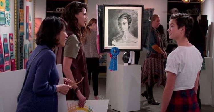 Disney_Wiki's tweet photo. Today marks the 8th anniversary of the #AndiMack episode, "Bought, Lost or Stolen", written by Phil Baker & Sam Wolfson and directed by Paul Hoen.
Andi runs into Walker at an art fair, and he meets Jonah for the first time. Bowie's relationship with Miranda hits a snag. https://t.co/WV44gFWpky