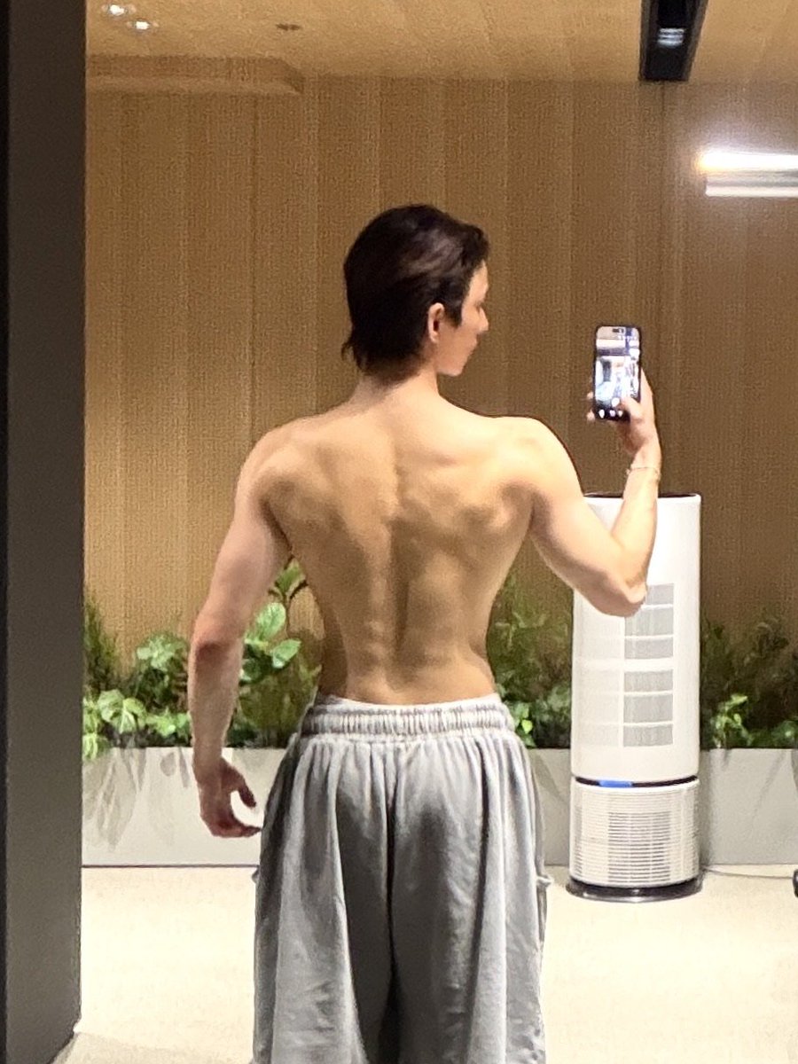 odebbl's tweet photo. 💌 260806 9:42-55 PM

📸📸📸
🦊 it's oh-woon-wan~~
🦊 (I really put some effort into it this time.) https://t.co/bQU7xxZqao