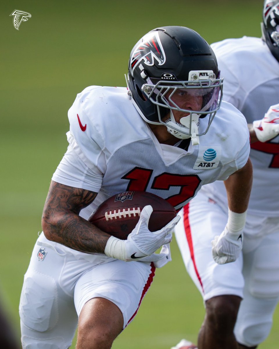AtlantaFalcons's tweet photo. AV12 🔥 @nationwide_av https://t.co/CZHf3vFlSw