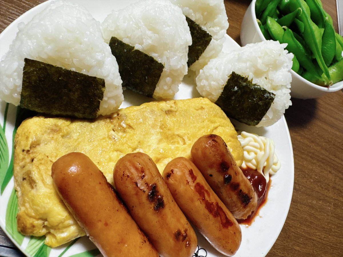 Linaria_M_S's tweet photo. ものの5分で食べてしまった
料理、またちゃんとやっていきたい https://t.co/OmqniiGvGA