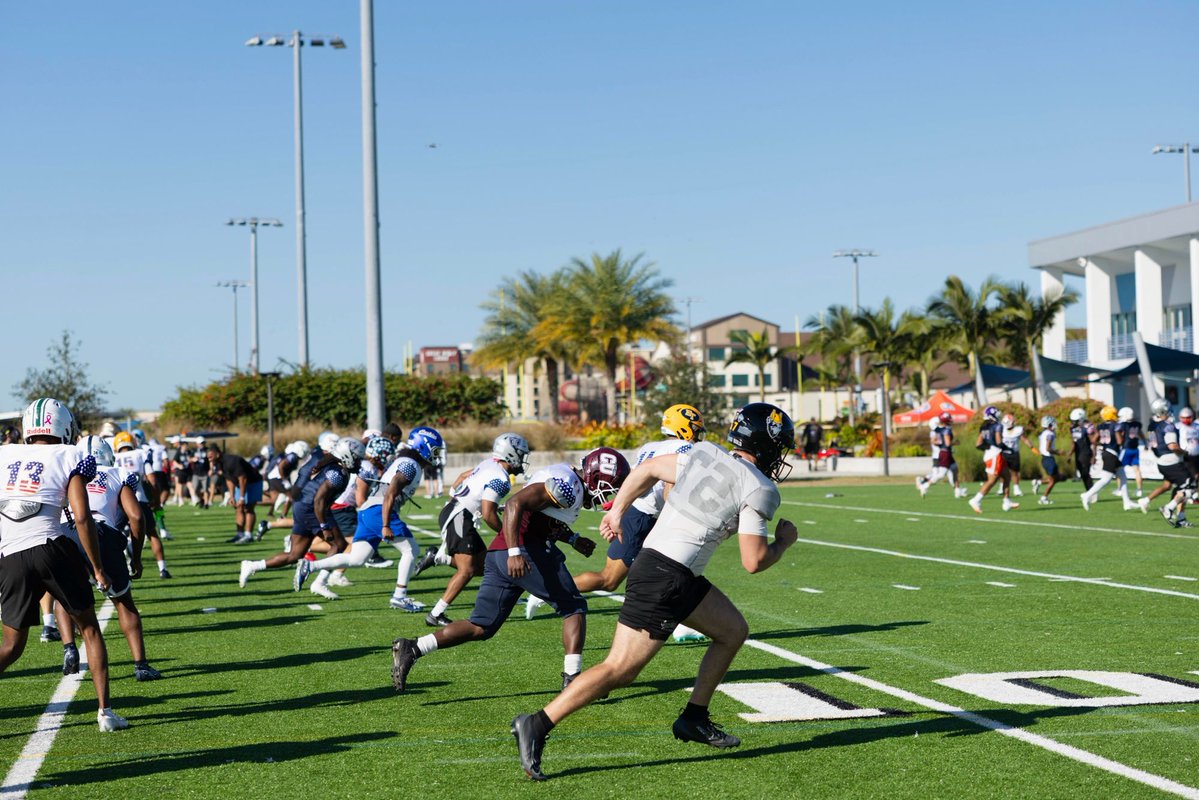NSCombine tweet picture
