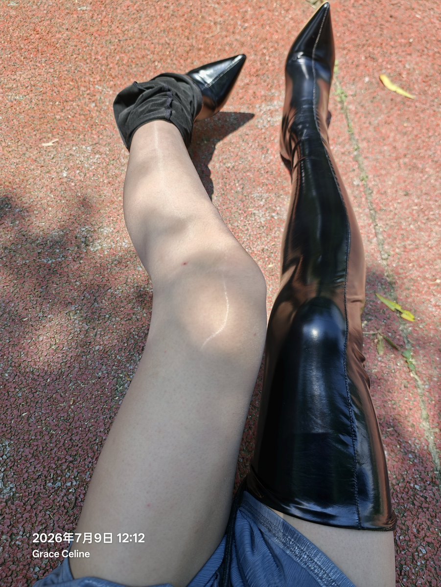 Grac7365's tweet photo. 这样出门会被人抓嘛？
#伪娘 #雌堕  #sissy   #男娘 #男の娘 https://t.co/lN1jUkyNBD