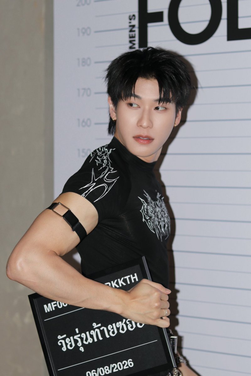OPENLABEL_TH's tweet photo. #.ท้ายพี่โต้ 🤟🏻🖤

#OFFROAD #ออฟโรด
#เดอะบอยอินซอยปาร์ตี้
#MensFolioThailand https://t.co/1NX3dB69dA