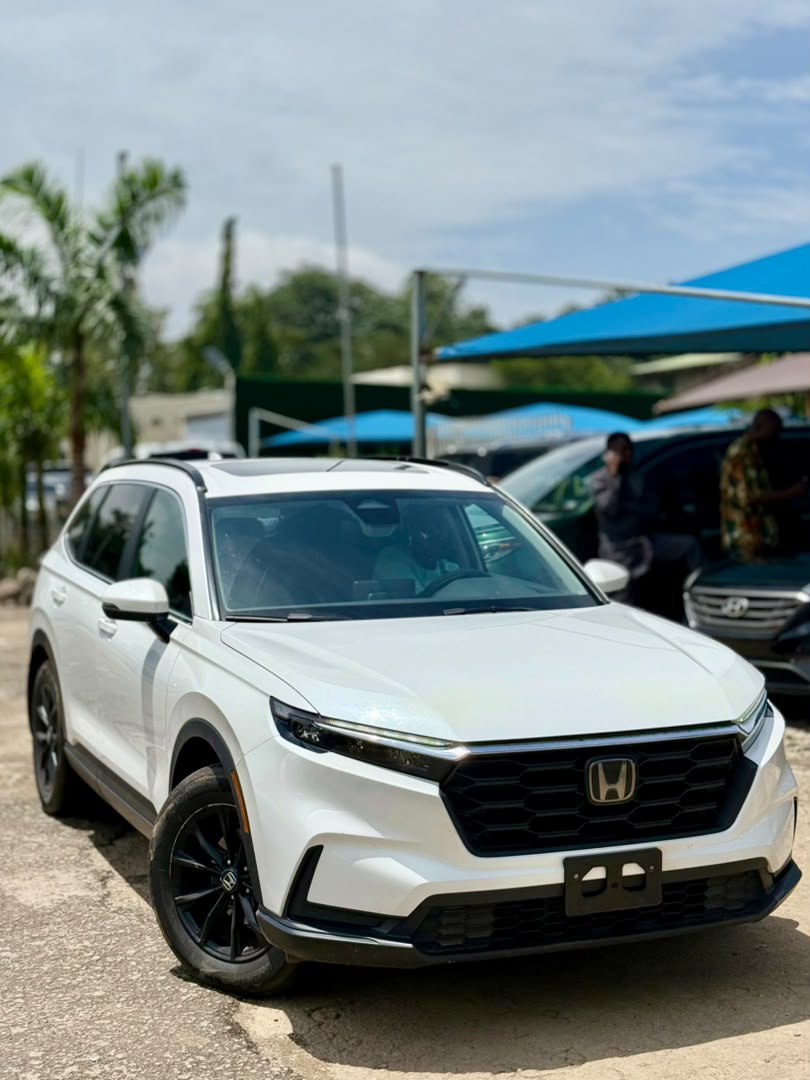 autoconsultng's tweet photo. Honda CR-V 2025.

Modern. Efficient. Ready for every journey.

Available via AJ AUTOCONSULT 🚘

Book your consultation:
https://t.co/CHKgyCQSQr

For purchase enquiries, send us a message today.

#HondaCRV #HondaCRV2025 #AJAutoConsult #CarSales #VehicleInspection #DriveSmart https://t.co/jK0FVMTIRo
