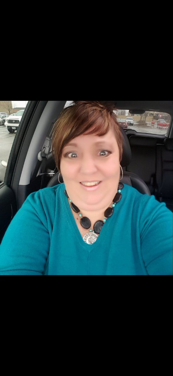 PaitynMatthews's tweet photo. Happy Birthday Terri I hope you have a Great Day Love you 🎊🎂🎁🥳 https://t.co/029Bvb7V07