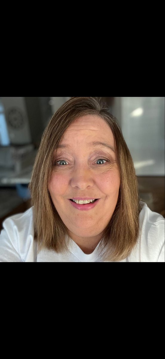 PaitynMatthews's tweet photo. Happy Birthday Terri I hope you have a Great Day Love you 🎊🎂🎁🥳 https://t.co/029Bvb7V07
