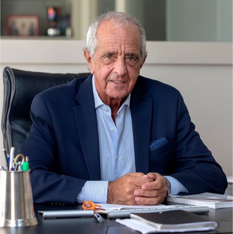 maxpugliese92's tweet photo. “Hace 6 meses se fue el técnico más importante de la historia y ahora vamos a sacar a un técnico que recién vino?

No, ESTO ES RIVER, el hincha tiene que DARLE TIEMPO a Coudet”

🗣️ @RodolfoDonofrio en @radiolared https://t.co/Qrlf8eK9eU