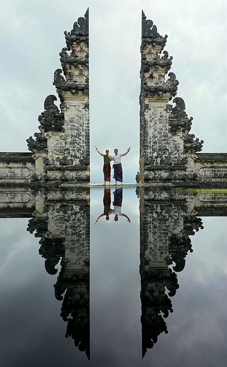 jose16tkd's tweet photo. Templo Pura Lempuyang https://t.co/Sz2sSUFhkq