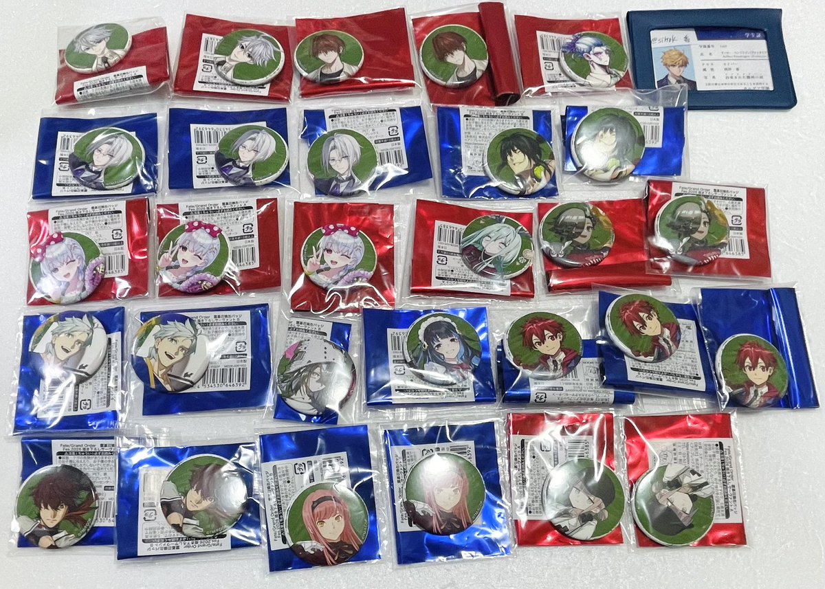 siltok's tweet photo. 【交換、譲渡】
FGO fes2026 霊基召喚缶バッジ

譲:画像参照

求:アーサー>オジマンディアス
●レディ・アヴァロン>●孔明
定価

1枚目1.2段目はアーサー>オジマンとの交換のみ。
譲渡は2枚目単体◎
1枚目譲渡は2枚目含めて優先。 https://t.co/W0JwSa04un