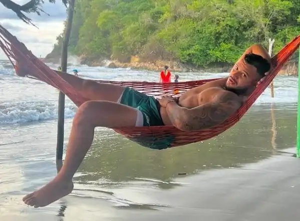TerryAnaya10's tweet photo. Quirn tiene algo de el? 🤫🥵
Nixon Barreto https://t.co/ycu5MispOy