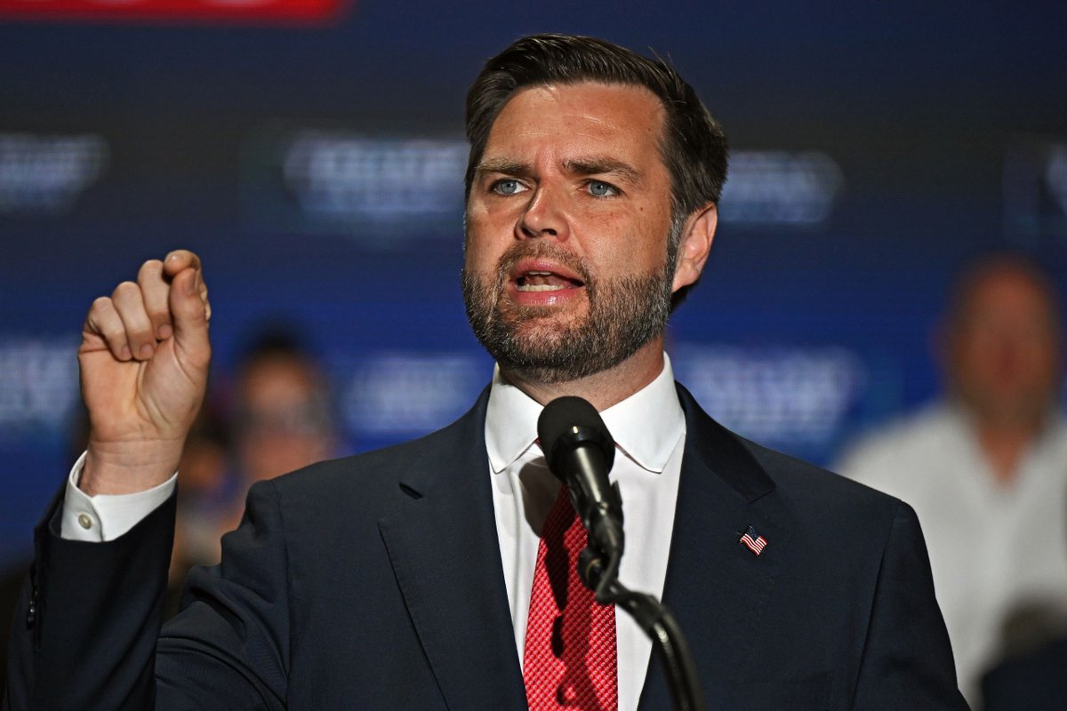 yegwave's tweet photo. U.S. Vice President JD Vance says Canada is “doing terribly,” responding to a question about G7 performance in an interview with Laura Ingraham amid ongoing trade tensions. https://t.co/Nq2pIs7PMC