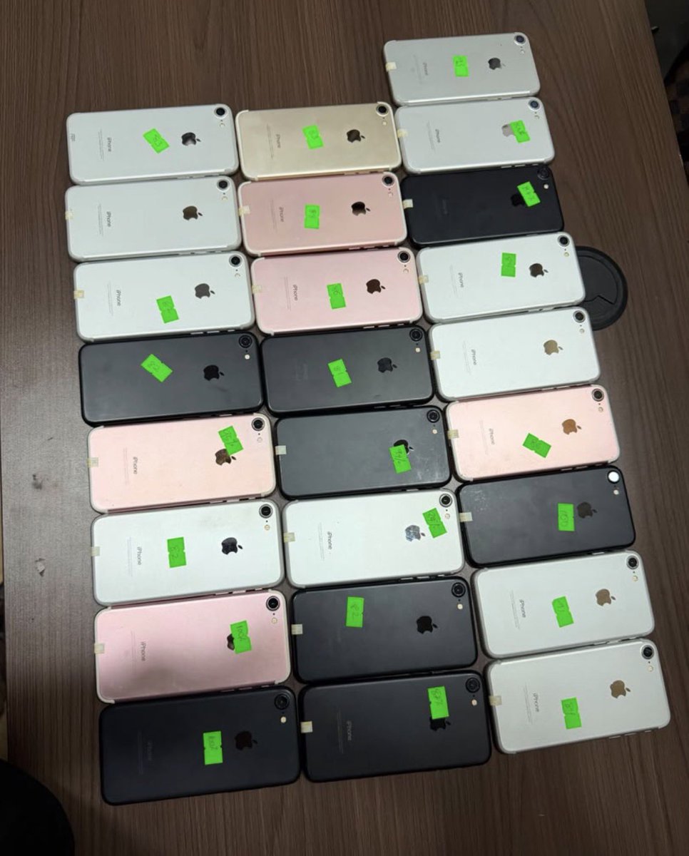 ln_comm's tweet photo. iPhone 7 —- ₦95,000
Xr 64GB —- ₦220,000
Xr 128GB —- ₦250,000 https://t.co/IjeysHkc3C