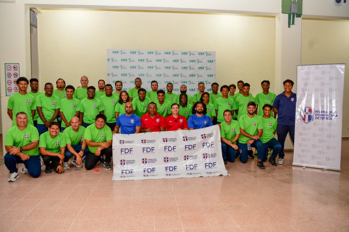 fedofutbol's tweet photo. FDF desarrolla satisfactoriamente el Certificado de Inducción D en la Zona Este del país. 

Más info: 🔗 https://t.co/OiJs1RXL3R

#federaciondominicanadefutbol #fdf https://t.co/1xAcYOJYyc