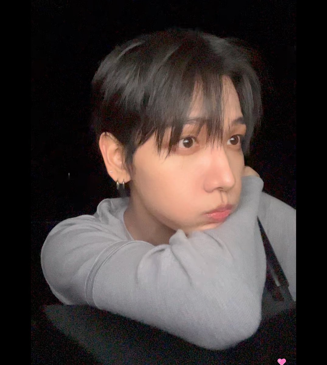 ivomouv's tweet photo. 아잠깐만 너무 귀여워…….. https://t.co/Re0Mv0PxDM