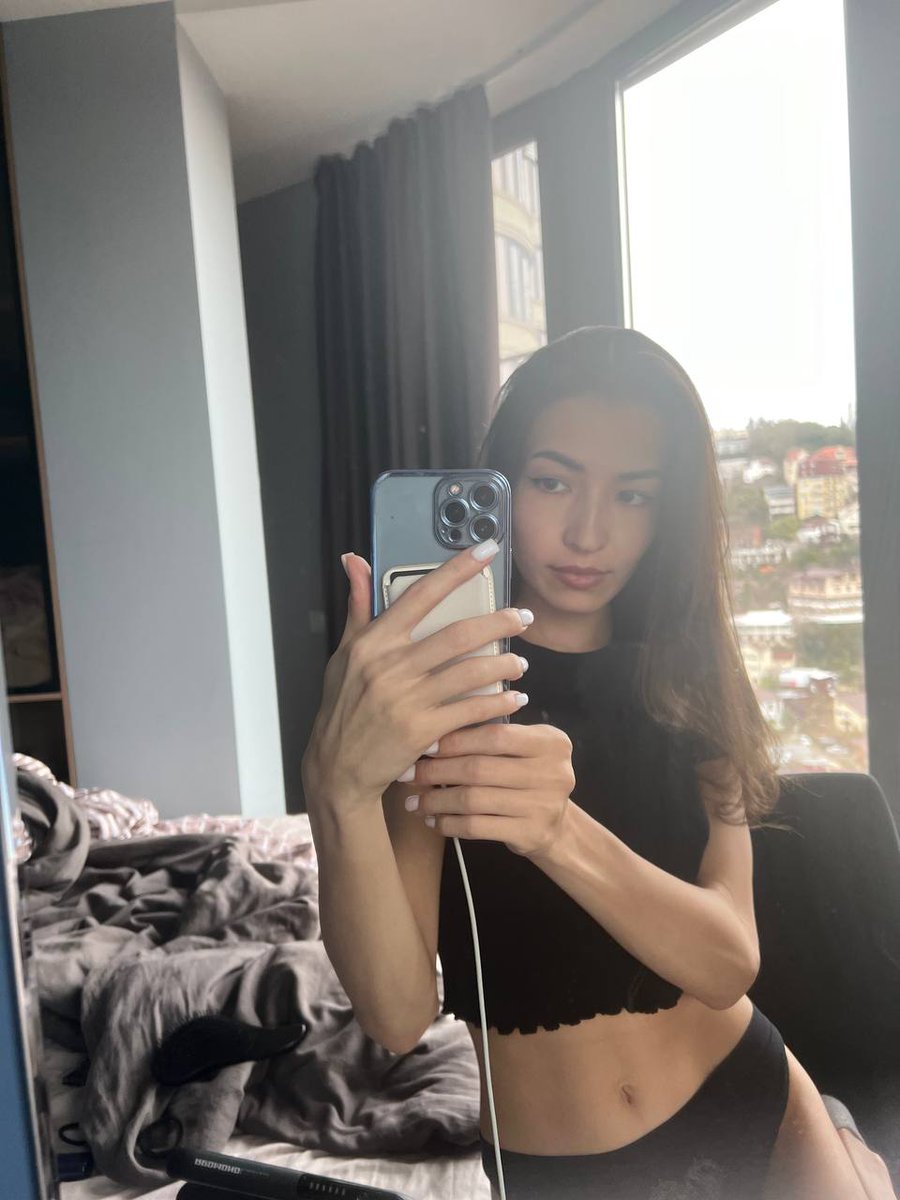 Angelh62197's tweet photo. Hey handsome. I need a texting buddy with a bwc                   
Text me here⤵
 https://t.co/5Ficn3ffAy https://t.co/U8J745ekC1