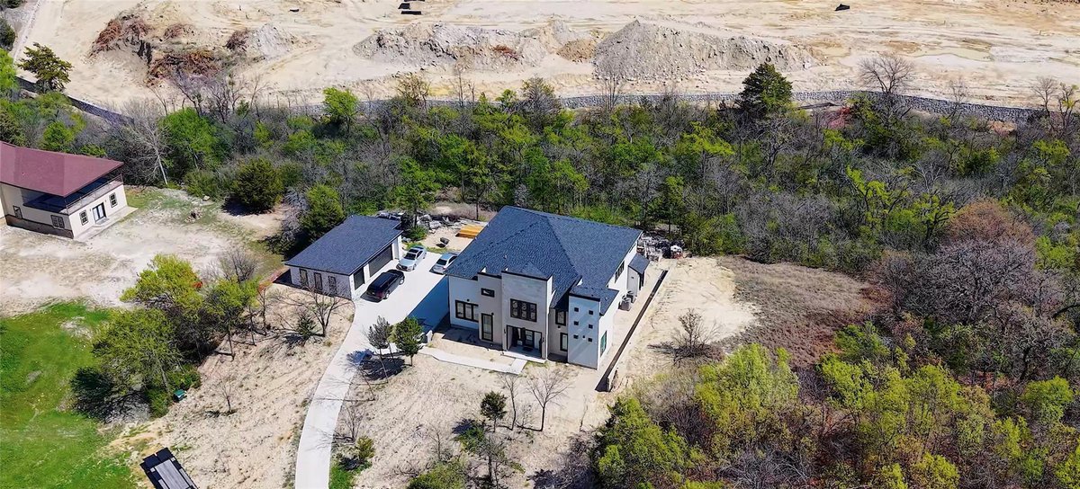 Chrisbellsells's tweet photo. High-end living could be yours!
#ChrisBellSells #ChrisBellSellsKaty #ChrisBellSellsHouston #ChrisbellSellsTexas https://t.co/p5NLBnzTkb