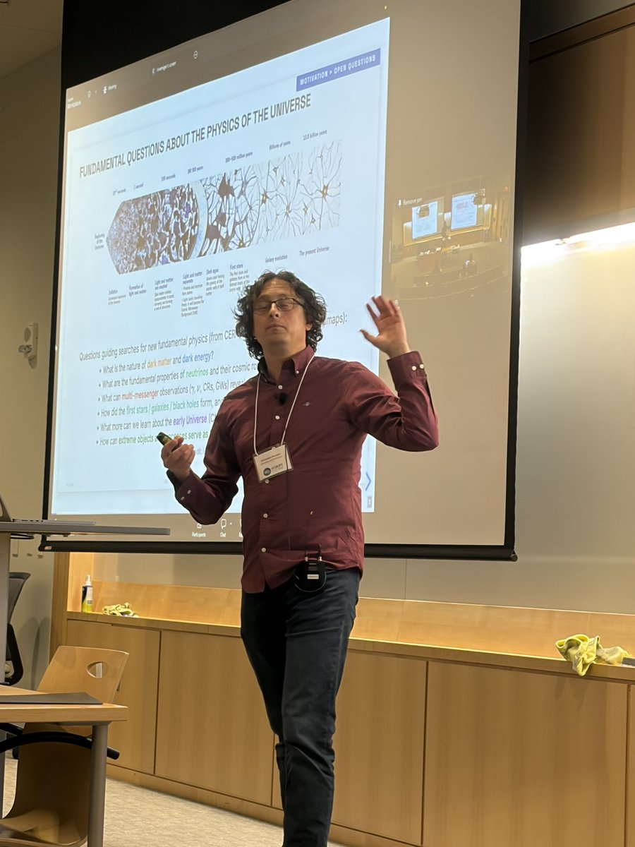 iaifi_news's tweet photo. Hard to believe this is our last day of lectures for the #IAIFISummerSchool! We started the day with more lightning talks from a few of our students. Then @C_Weniger presented lectures on Dynamic Simulation-Based Inference: Extracting Physics from Complex Data and Simulations! https://t.co/EBB3e26jPt