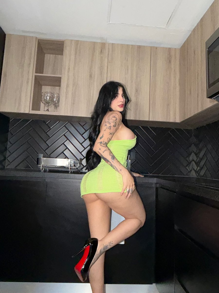 karelyruiz_mx's tweet photo. Buenos días hoy le quiero pasar mi número a un fan para platicar 🔥🤤https://t.co/Czc01qMnWh 
Rt y participas 🚨🔥 y por cierto hay nuevo contendió en mi ONLY🔥 https://t.co/40dkS604aA