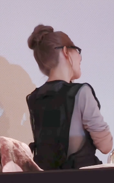 seurrene_'s tweet photo. meanwhile seulgi 😆 https://t.co/1i1e2AeBsm