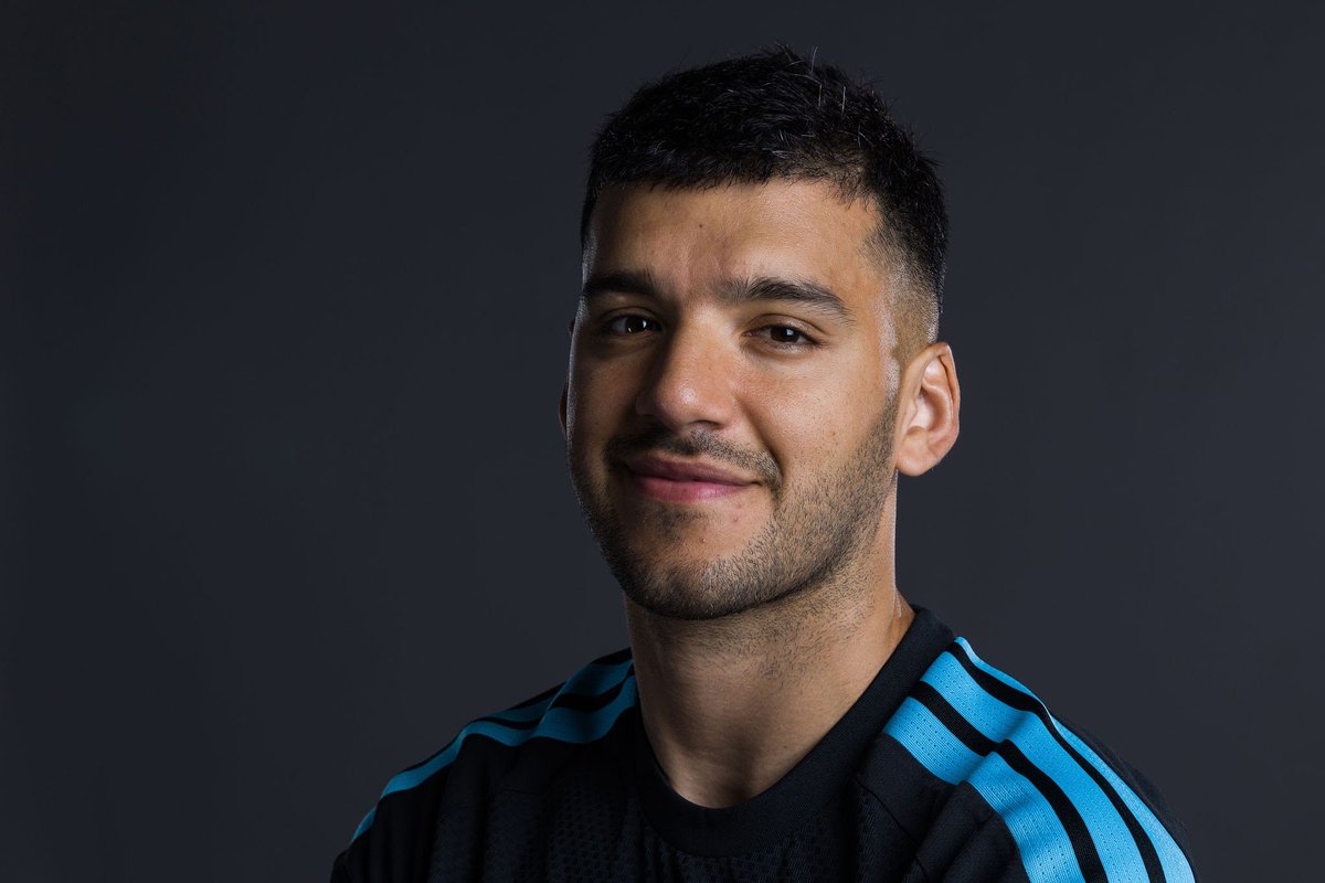OManiaque's tweet photo. Selon @lequipe: 

👉Manchester City va payer 3,5M€ pour Geronimo Rulli. 

👉L’#OM a transmis au Neom Sc une offre de prêt pour Marcin Bulka https://t.co/w5Y1yZY6EQ