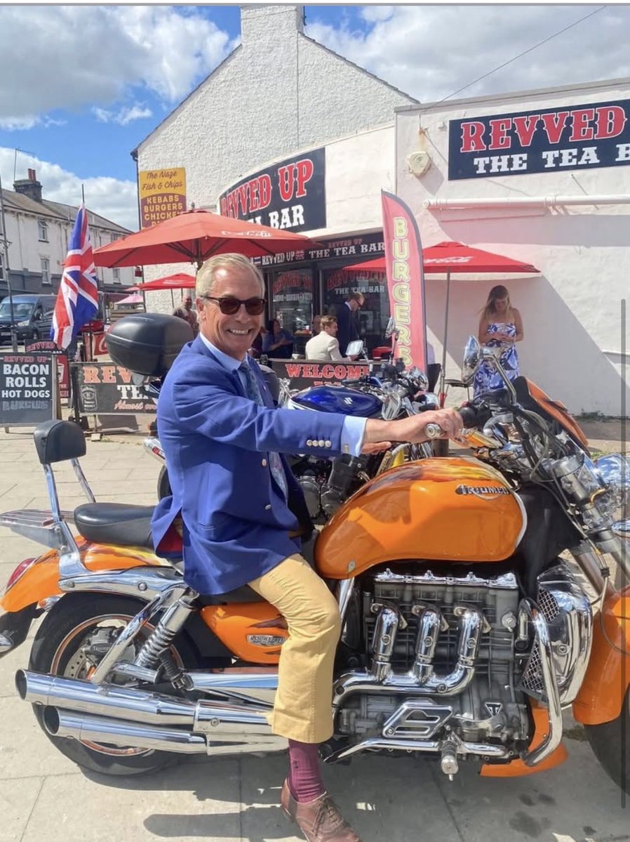 A_Soft_Soul's tweet photo. @Nigel_Farage Have you ever seen a bigger fish out of water in Clacton today. The establishment uniform , desperation doesn’t begin to describe it. #howsad https://t.co/9aDUBxfmiu