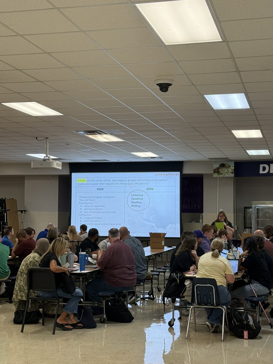 SpoonStefani's tweet photo. Secondary Social Studies putting in the work to be ready to make an impact through their lesson designs next week! Way to go!! @IamBranum @kristinleeper9 @RISDSocStu https://t.co/K30xtInBOF