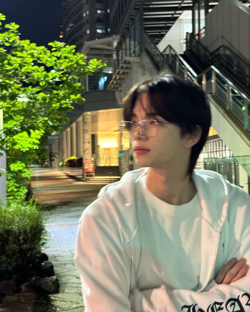youngjaejaksel's tweet photo. mas esa through navi’s eyes https://t.co/DOVnLuSc3A