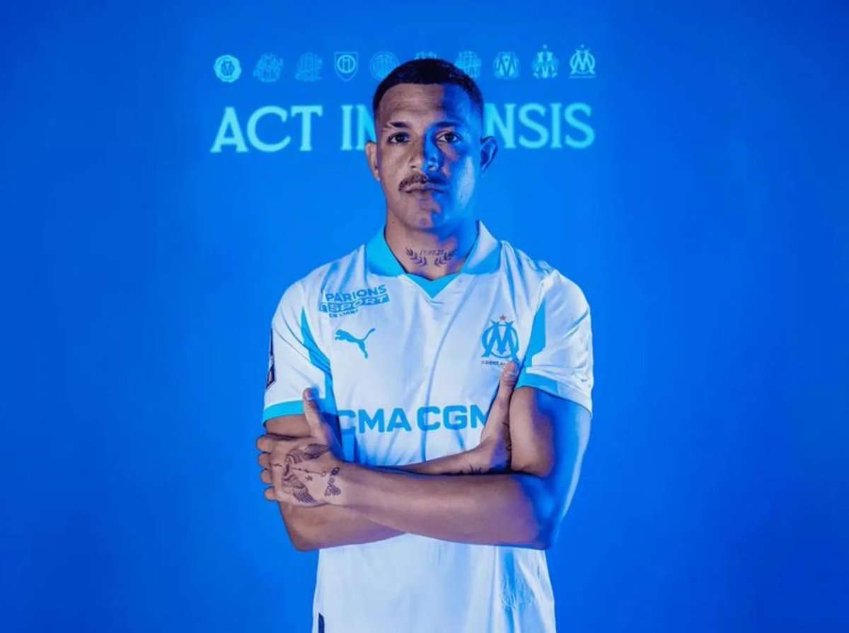 OManiaque's tweet photo. Un mot pour résumer le passage de Facundo Medina à l’#OM ? https://t.co/SBju962r4y