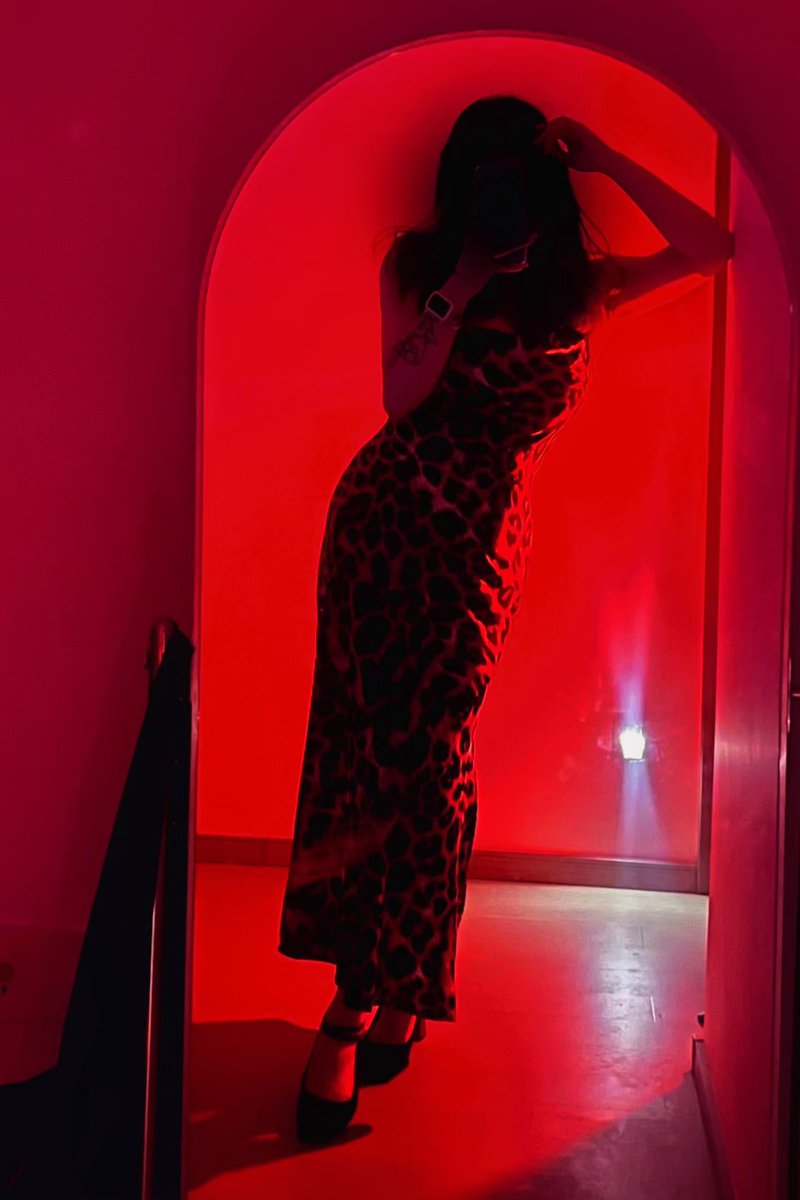 moonlightlqs's tweet photo. 🔴Goodnight #les  #wlw https://t.co/ORKd44LjTv