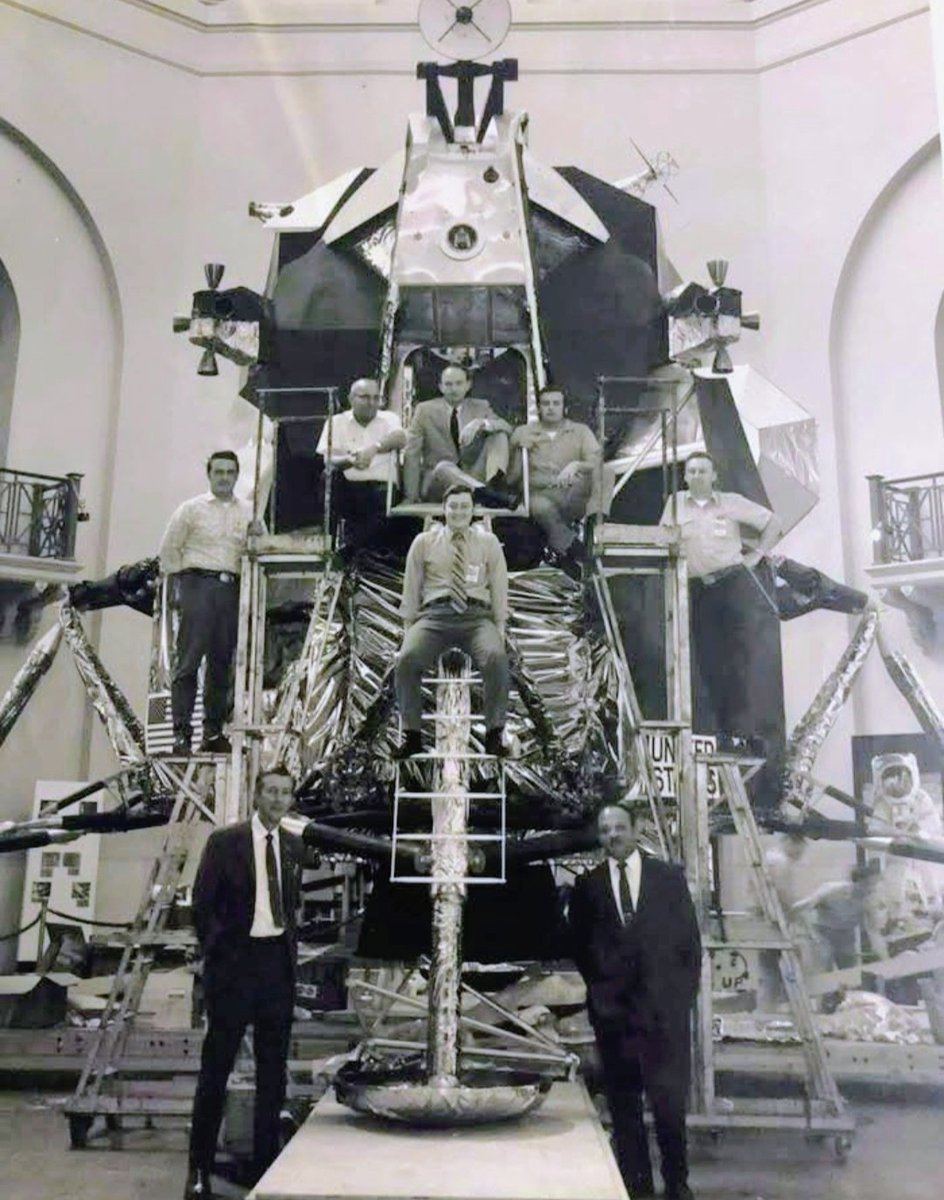 WilfredChaisson's tweet photo. @jarlkain @CuriosityonX You open your eyes 13 lunar modules were built by Grumman aircraft, six of them were test platforms two landed on the moon unmanned and worked flawlessly, the other six were manned and landed on the moon the 13th is in a museum, you can go see it for yourself https://t.co/L6cPDqfU28