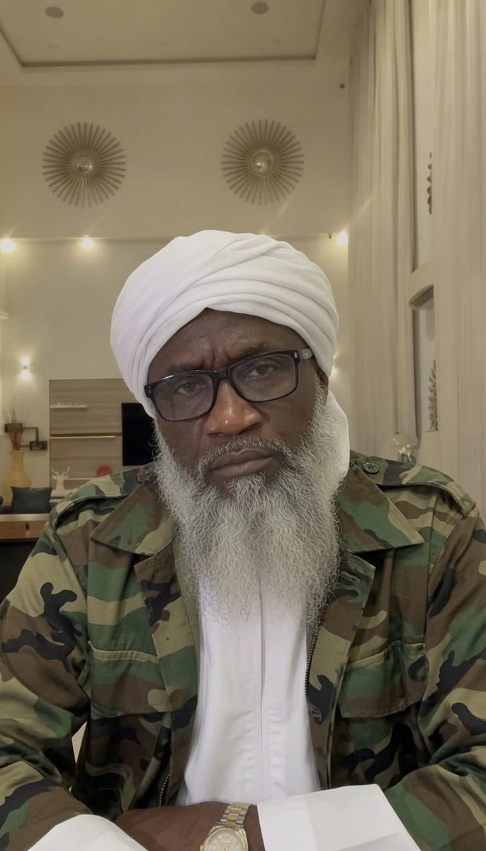 SMinixta's tweet photo. "you wrote your favorite dancer cried first but No it was you favorite Mr audio 99% and Judas that came to social media to cry fowl. Judas bin laden https://t.co/1iHPZ19DRu