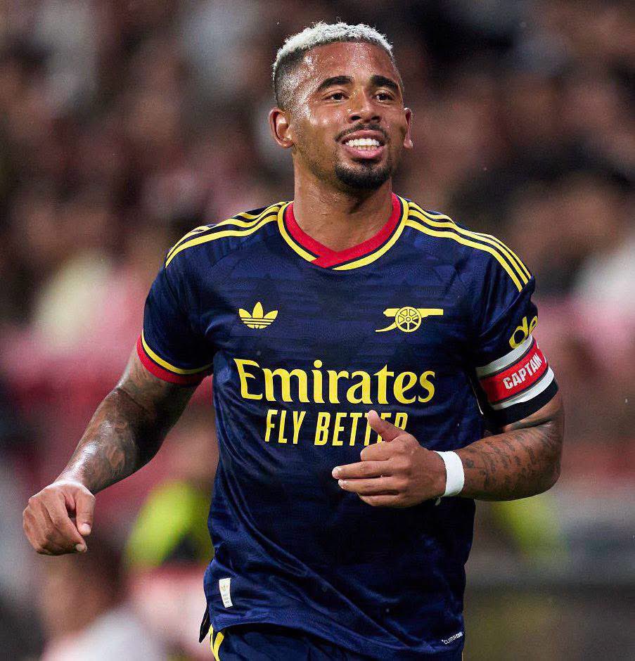 EduardoHagn's tweet photo. 🚨 @geglobo:

Napoli want to sign Gabriel Jesus. 🇧🇷

Arsenal will NOT accept offers below €20m. 🤝 https://t.co/tOb6KAISt6