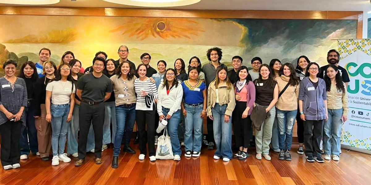 DerechoUNAMmx's tweet photo. 🌱🌎 Gracias a quienes participaron en el curso de verano “Futuros Sostenibles: Educación Transnacional sobre Derecho Ambiental y Economía Social”, un espacio de aprendizaje, intercambio académico y reflexión sobre los retos que enfrentan nuestras sociedades en estos temas. https://t.co/GhCmLyMSqZ