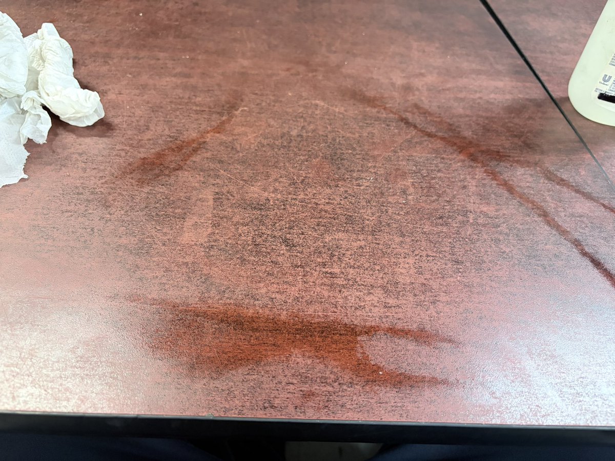 PorkRollLover's tweet photo. This  is how sweaty I am https://t.co/8nkBEn9P3o