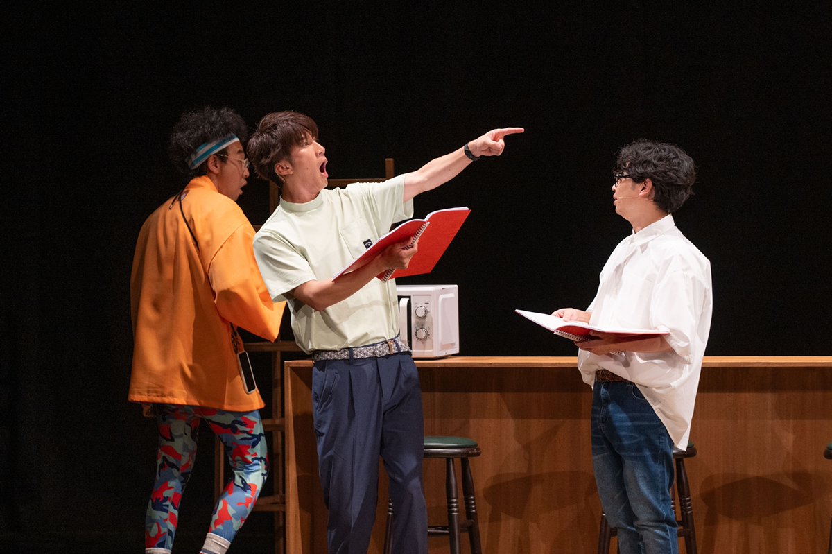 Stage_News_jp's tweet photo. #濵田崇裕(#WESTꓸ)、#猪塚健太 らが魅せる、“ちょいダメ男”たちの奮闘と⻘春

朗読劇『#たもつん』開幕レポートが到着！
https://t.co/ABiAwYEnkb

#浜野謙太 #コッセこういち #和田雅成 #落合モトキ #渡邉美穂 #今井隆文 https://t.co/d1N1v9jGNa