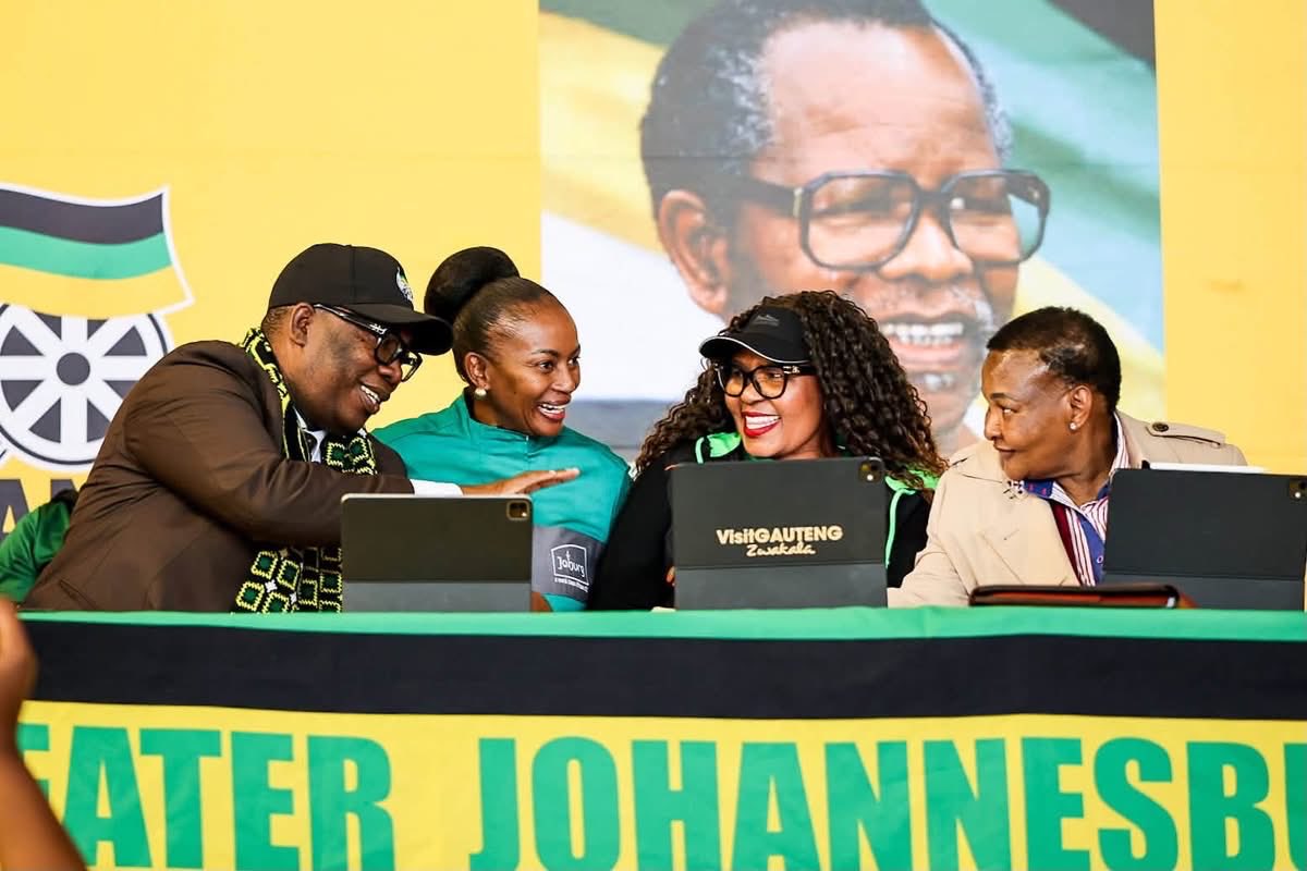 Lesufi's tweet photo. HAPPENING NOW | ANC SOWETO CADRES ASSEMBLY

The ANC Greater Joburg is currently convening the Soweto Cadres Assembly at Naledi Hall, Soweto,bringing together all our structures the to assess the state of the organisation and strengthen readiness for the Local Government Elections https://t.co/m5Bw9Lo7F6
