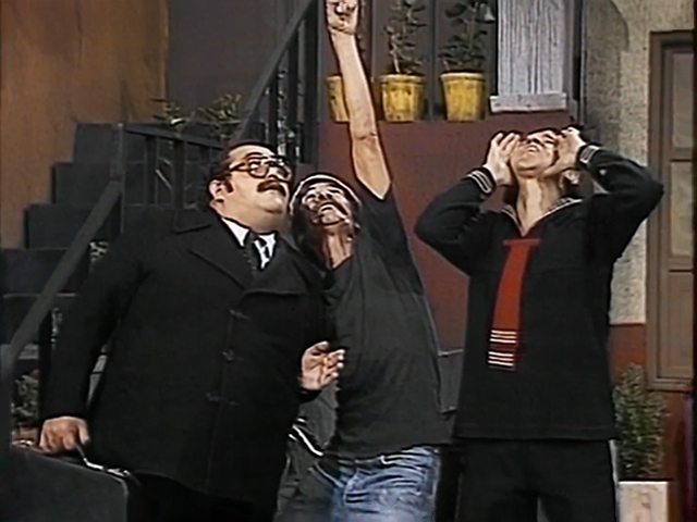 ForumChaves's tweet photo. Mais um episódio de Chaves no ar pelo SBT: "O disco voador" (1977) https://t.co/kVSRB073AD