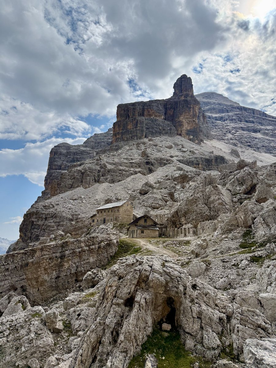 AlexHonnold's tweet photo. I’m in the Dolomites for a week with my old friend Josh - our first day of climbing we intended to climb on Cime Grande but we didn’t know about the parking (or lack thereof…) and it was too crowded so we pivoted to a random 16 pitch 5.12c that we found in the guidebook. Such an amazing climbing destination when you can randomly choose some other route and it’s still a world class experience. And the scenery!!