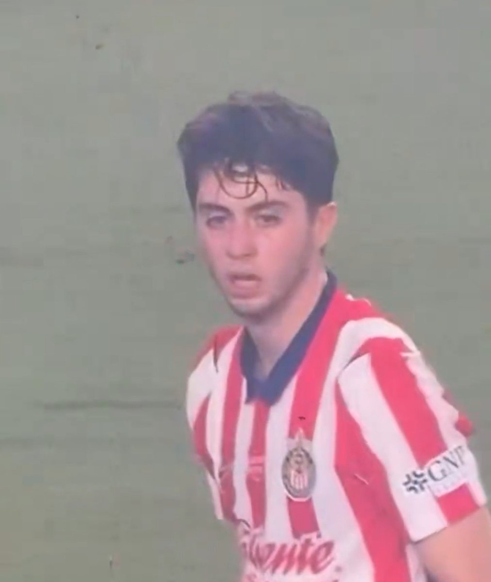 jimsss05's tweet photo. oigan pero qué bien se veía en el partido de ayer ehh, la barba todo que ver 🥰🥰 https://t.co/Q7qZtxdPtR
