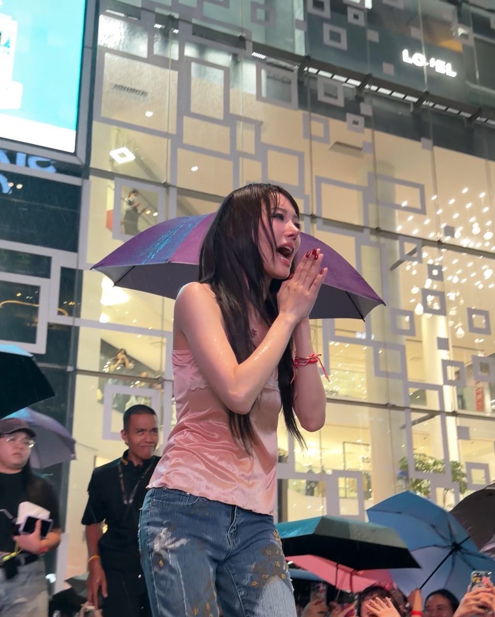 mmrriiuu's tweet photo. เหมือนกันเลยนิ ทำลายความสวยชีไม่ได้เลยจริงๆ https://t.co/cEHvXX8vWg