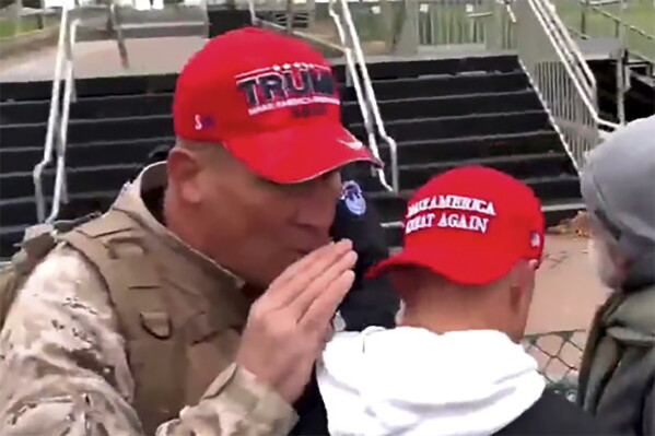 john_bones316's tweet photo. @DixieDroo @Suzierizzo1 @VaButtigieg only J6ers can be instigated into a rage, invited into the Capital, then arrested for not even being there. so why wasn't this man ever arrested, please tell...funny how after that conversation, barriers were breached...you fucking lowlife cunt... https://t.co/sNUJ5OdP47