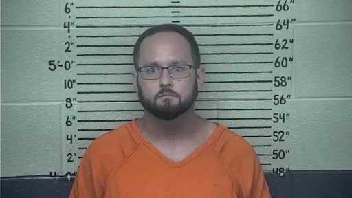 YourAnonNews's tweet photo. BREAKING: 36-year-old David Elliott Pritt, A Republican State Representative from West Virginia just resigned after being charged with child sexual expl*itation.  He was using Roblox to solicit nude pictures of a 15-year-old.
ALL MAGA ARE PEDOS https://t.co/vvLgpgO97N