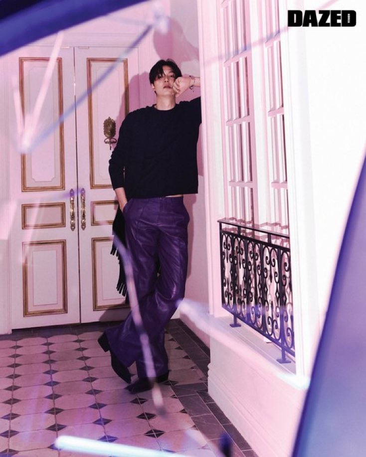 LeeMinHo4II's tweet photo. [#LeeMinHo]  
Photos I want to show off♥  

📸Revealing actor Lee Min-ho's photoshoot from the August issue of fashion magazine [DAZED].  
The more I look, the more I want to brag about it🤗, this photoshoot is legendary👍  

#LEEMINHO #MINOZ #DAZED #FENDI #MYM https://t.co/BDGpWAc4Pr